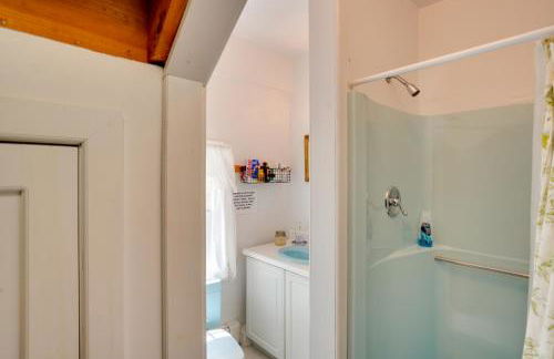 Waterfalls and Trails at The Mills At Green Hole - Foto 26