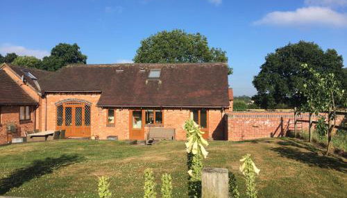 Coach House at Oaks Barn Farm Alcester with optional hire Salt water hot tub - Foto 1