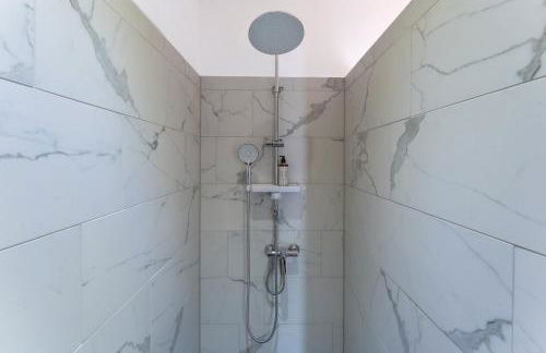 Lit Living - Luxury House - Box Spring - Parking - Exclusive Kitchen - Foto 45