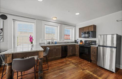 Stylish Loft Steps Away from Main Street - Photo 4