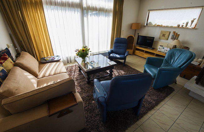 Wonderful Holiday Home in South Holland near Sea - Photo 4