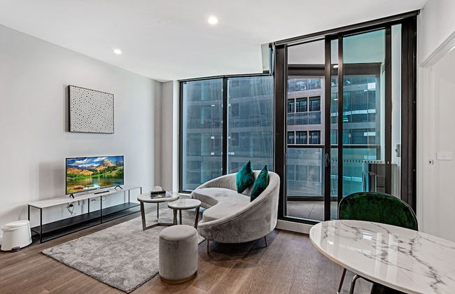 Lumina Suites - Photo 1