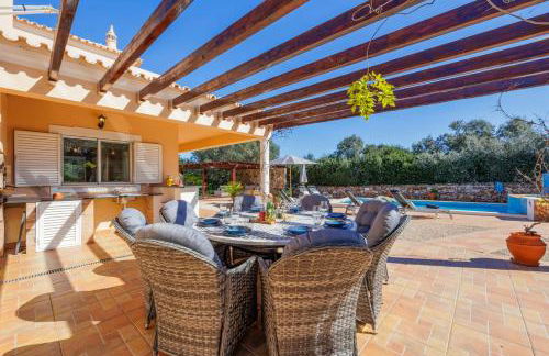 Stunning Countryside Villa w Private Garden & Pool - Foto 5