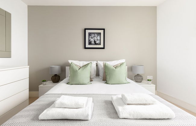 The Islington Collection - Photo 11