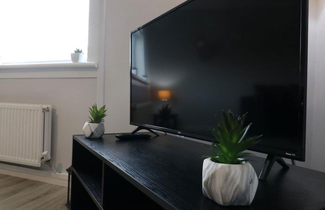 Sunnyside House - Holytown - Photo 21