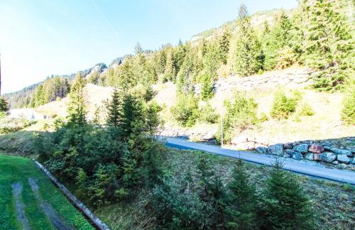 Large 2-Bedroom Apartment, Centre of Flaine Foret - Photo 42