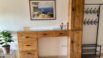 Apartment in front of the beach - Photo 5, wardrobe