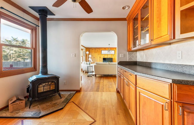 HV Spacious Retreat w Pool No Cleaning Fee - Foto 35