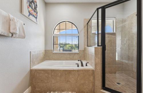 New Castle Pines Family Oasis EPIC Retreat Near Disney - Foto 15