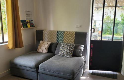 L'annexe des Cigales, à l'ombre des chênes lièges - Foto 5