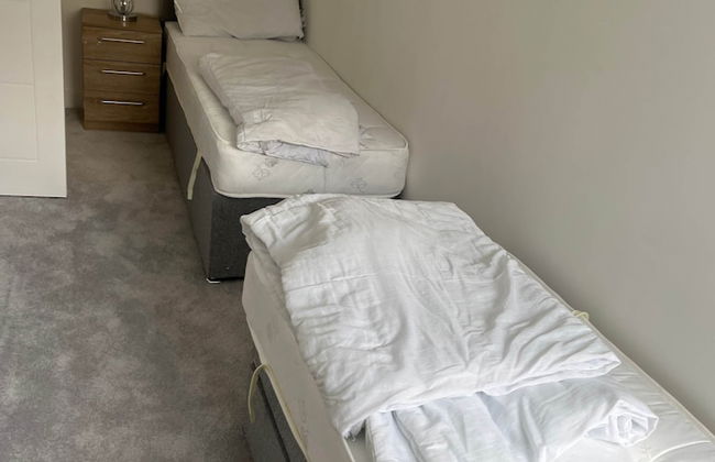 Modern 3 Bedrooms Apt. 01 - Camberley - Foto 8