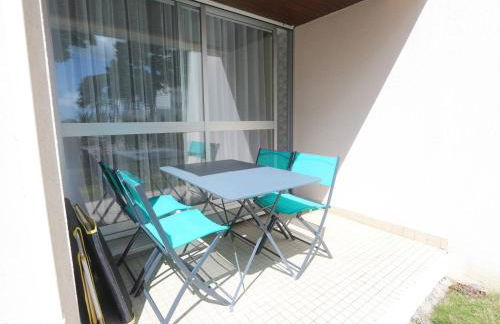 Bénodet : Superbe T2 rénové à 100m de la plage, parking inclus - FR-1-481-90 - Foto 3