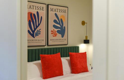 King Bed, Free Parking, Near UPMC, Pitt & CMU - Foto 29