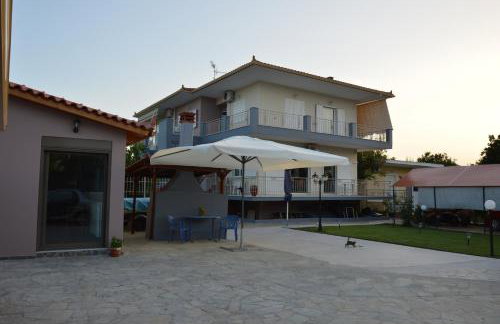 Rea's House Vrachati - Photo 40