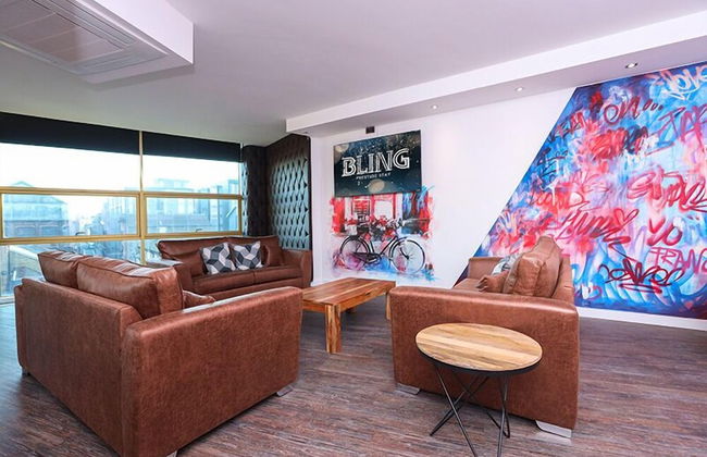 The Bling Hotel by UStay - Photo 25