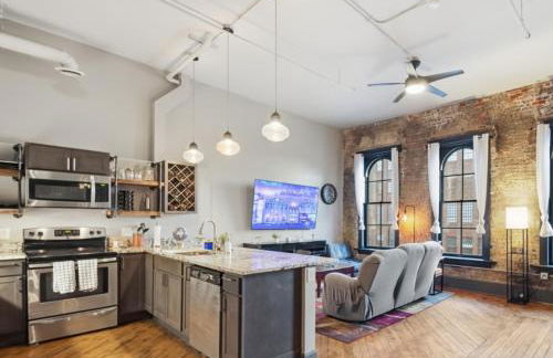 Speakeasy Attached, Walkable to Cavs, Flats, Casino - Foto 1