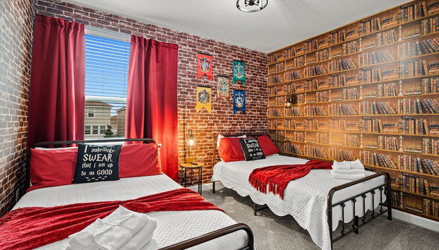 Magical 6BR Retreat With Pool Best Location - Foto 2, Habitación