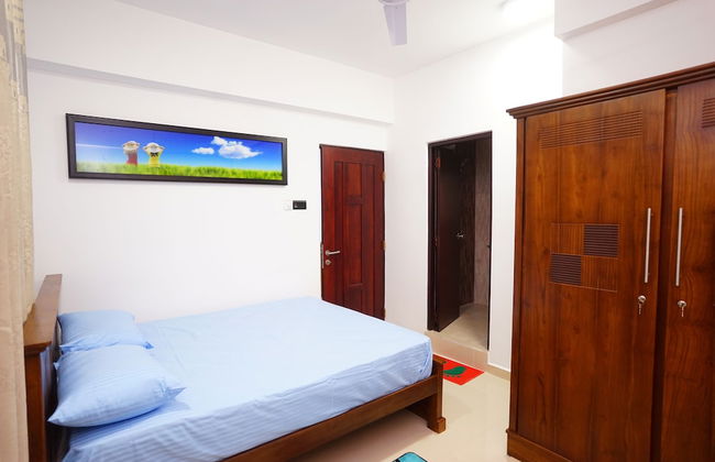 Amazing Alexandra Apartment - Photo 3