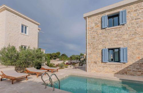 Seafront Villa Adriatica with pool - Photo 44