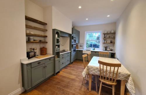 The Shrubbery-Superb Modern home-6 beds-sleeps 11 - Foto 30