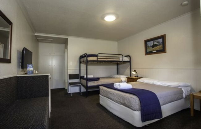 Te Anau Top 10 Holiday Park - Photo 28