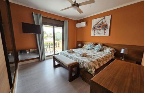 Luxury Villa - pool, hot tub, aircon, TVs, home cinema, office, Gbit Internet, sports equipment - Foto 21