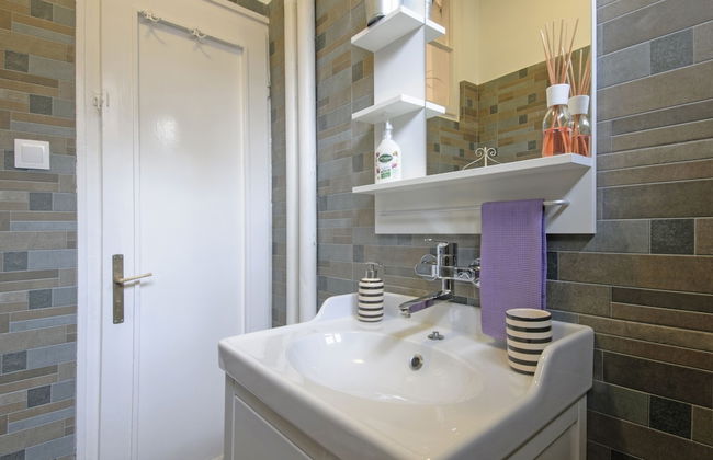 3 BDR Top Center Artistic Apartment - 115 m2 - Photo 27