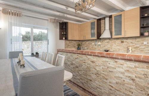 Louiza - Luxury Stone Villa - Foto 43