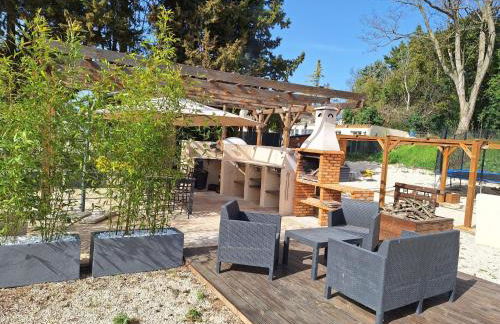 Apartment Leonie's Gîte Moulin de Tartay in Avignon by Interhome - Photo 4