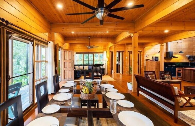 ama Stays & Trails The Malabar Villa Heliconia, Kozhikode - Foto 16