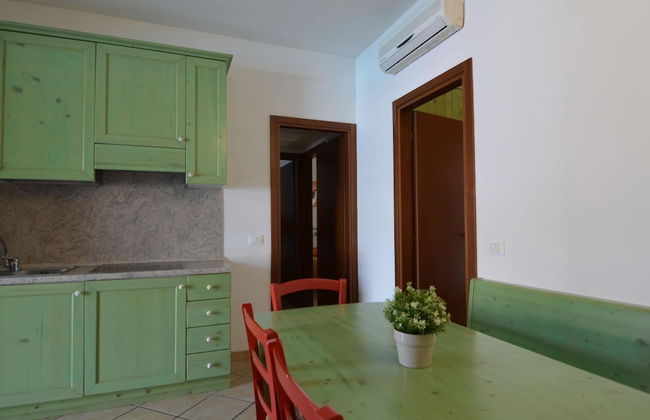 Comfy Furnished Apartment with AC near Beach - Foto 13