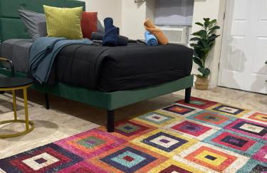 New 4 Apts-198-3 Bed Apt 1st Floor & 3 Bed Apt 2nd Floor - 1 Bed Studio Apt Ground Floor & 1 Bed Studio Apt Ground Floor near Penn Station EWR Newark NJ Airport Hospital Manhattan NYC - Foto 2