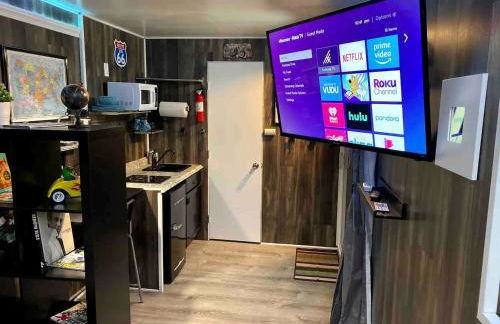 Cozy Container in Devore Heights, California, for Glamping Getaways on Route 66 - Foto 18