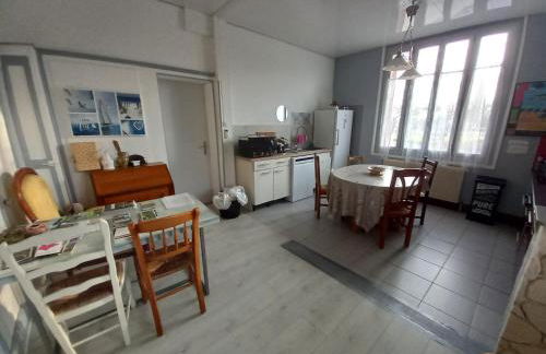 Devant le canal, trois grandes chambres, 85m2, animaux bienvenus - Foto 15