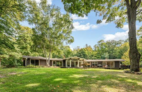 Bright 4BDR Home by Lake MI Arcadia Bluffs Portage Lake 2832 - Photo 50