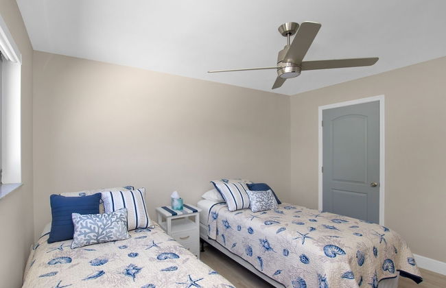 Bayfront Townhouse Located In The Lush Tropical Setting Of Rock Harbor Club. 2 Bedroom Condo by RedAwning - Foto 7