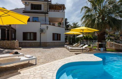 Villa Mediterraneo - Photo 5