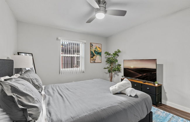 Modern 2BR Near UT Hyde Park Evonify - Foto 20