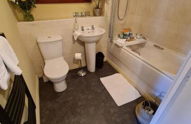 The Shambles by Spires justn3 miles from Birches Valley visitors centre home to MTB trails Follow the Dog and the Monkey Trail - Foto 16