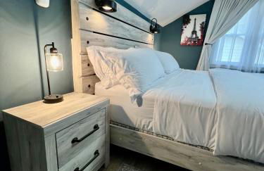 Calm 4BR-3BA 10 min DT Airport by LSP Homes - Foto 22