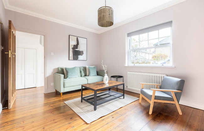 Spacious 3 Bed Flat Putney - Foto 1