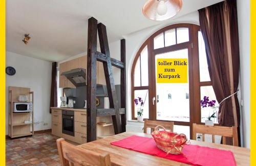 Ferienwohnung Auszeit am Kurpark Bad Berka - auch im Frühling toll! # Balkon # ruhige Lage # gratis Parkplatz & WLAN # Nähe Weimar # Weimarer Land - Photo 1