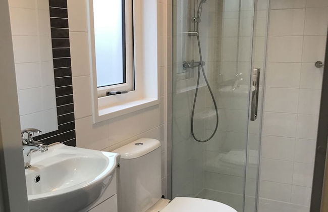 Peaceful Forest Chalet - Photo 10