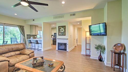 Cathedral City Condo on Golf Course with Patio! - Foto 5