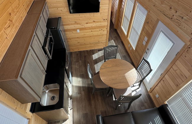 Arches Hut - Photo 15