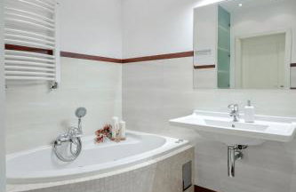 Mokotovia Premium Apart 100m2, garaż, winda, 5 łóżek, wanna z hydromasażem, prysznic, 2 toalety, f-VAT - Foto 26