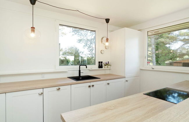 6 Person Holiday Home in Jaegerspris - Photo 5