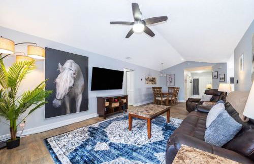 4820 JAMAICA LANE 4BED - Foto 2