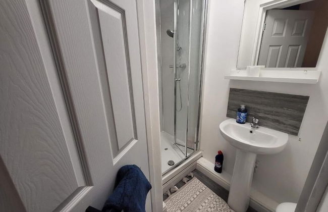 Stay Sleep Rest-Burford Road - Photo 45