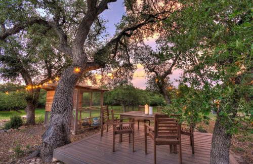 NEW Treehouse at Link Lane 2 Acres w Hot Tub - Foto 38